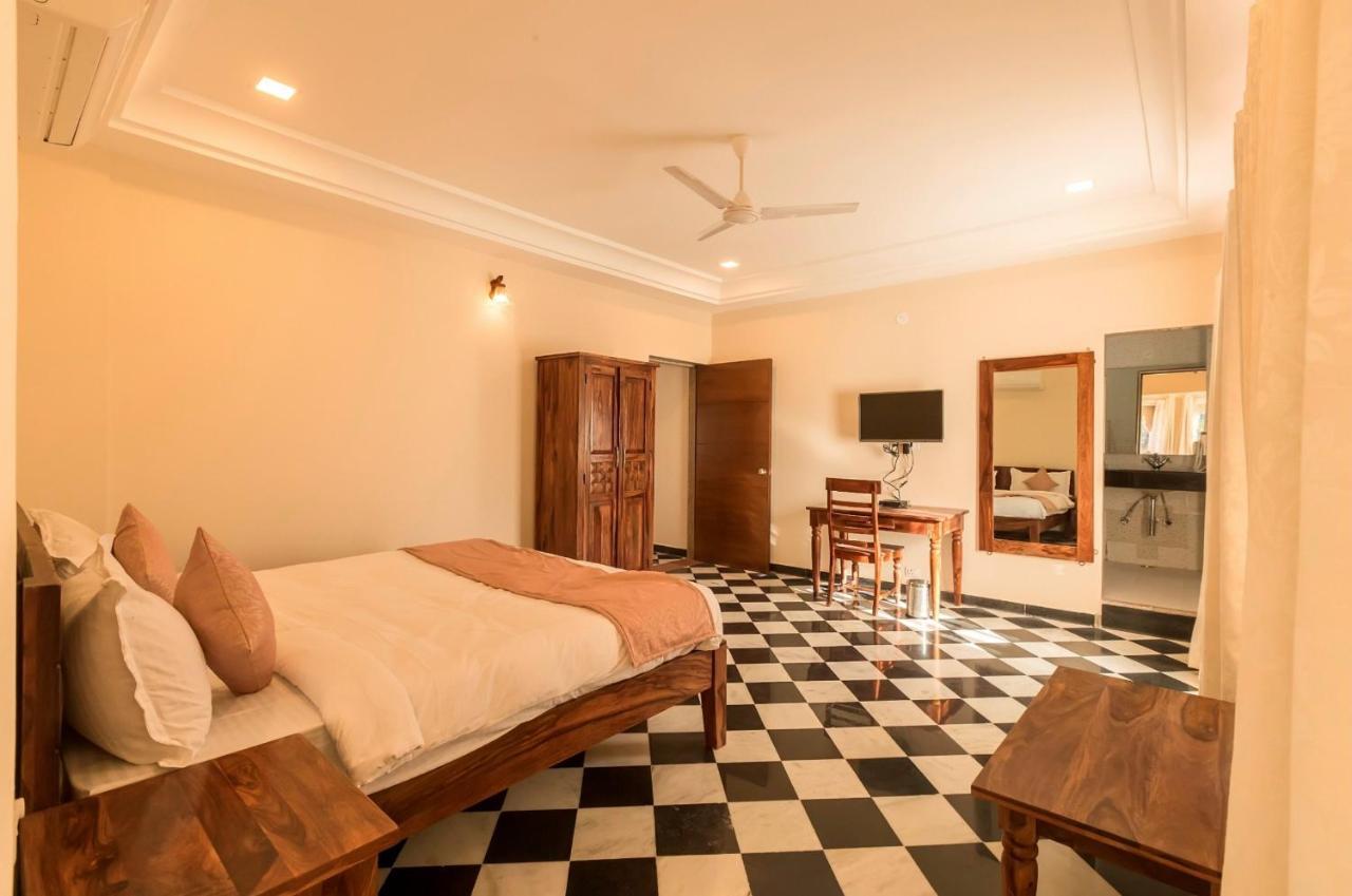 Kumbhalgarh Fort Resort-Pure Veg Ngoại thất bức ảnh