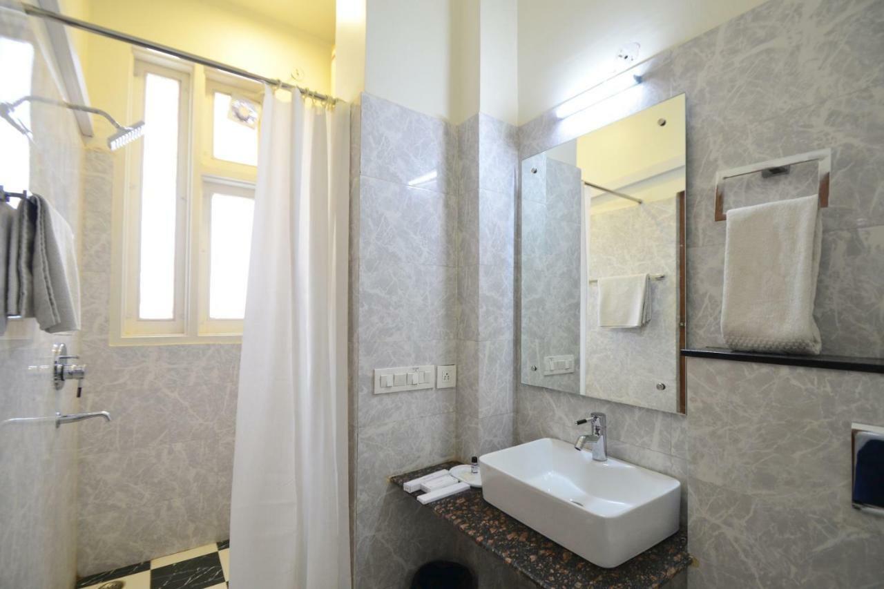 Kumbhalgarh Fort Resort-Pure Veg Ngoại thất bức ảnh